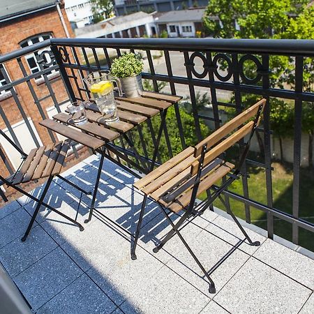 Homewell Apartments Pod Szczerbatym Poznań Kültér fotó