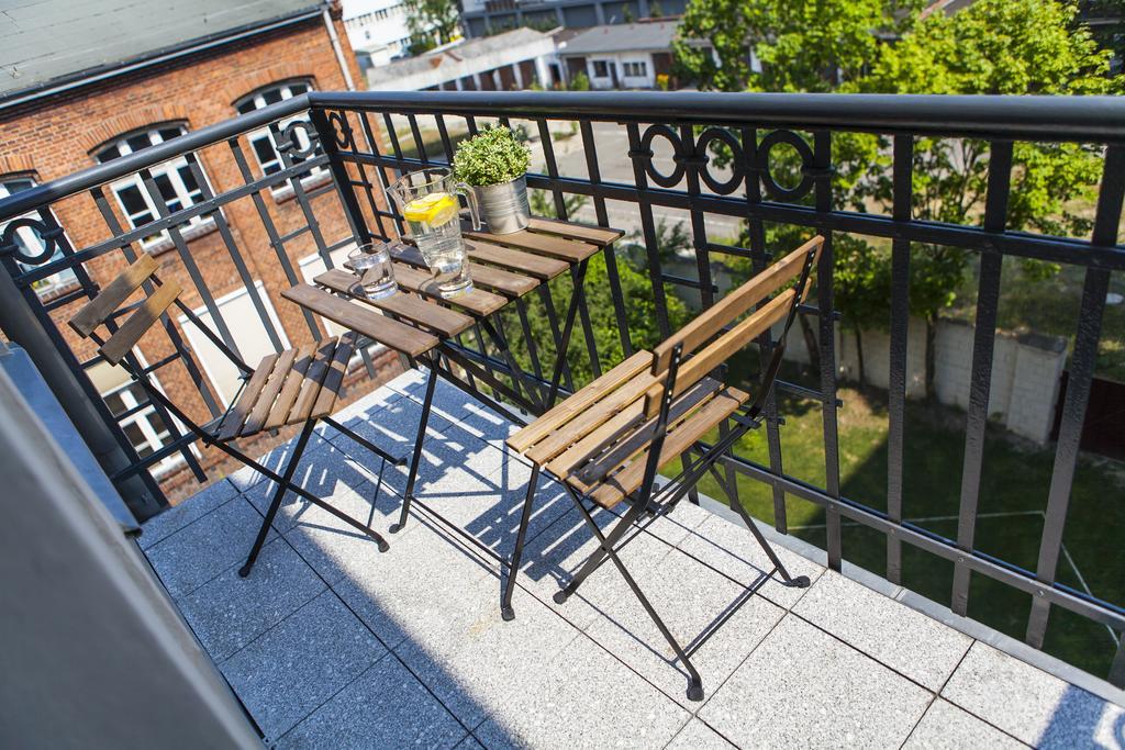 Homewell Apartments Pod Szczerbatym Poznań Kültér fotó