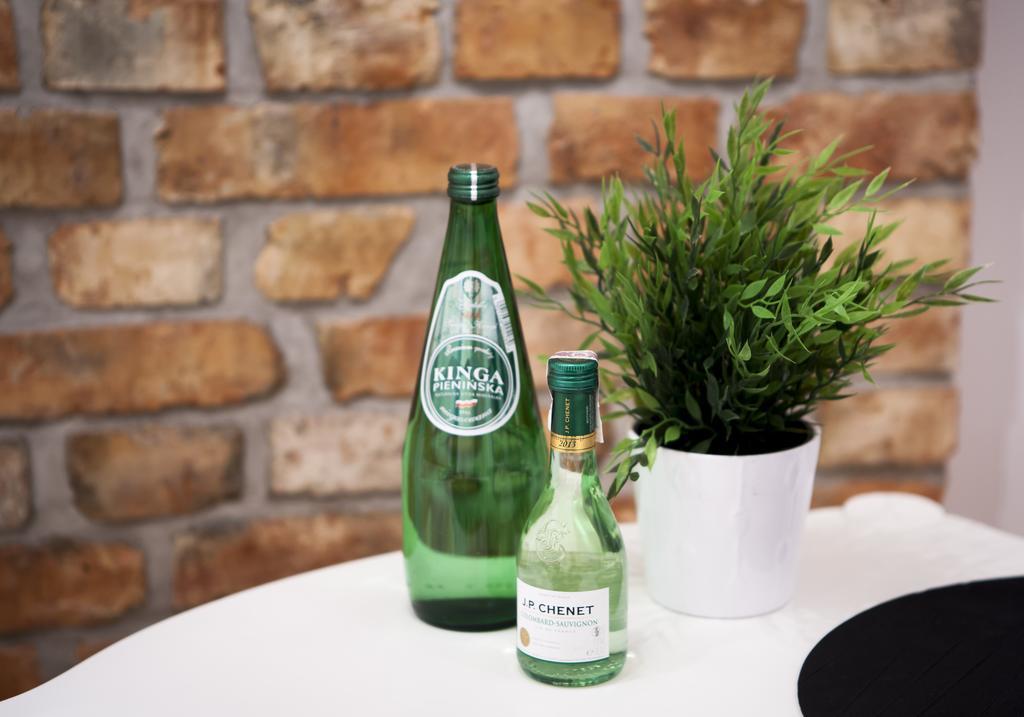 Homewell Apartments Pod Szczerbatym Poznań Szoba fotó