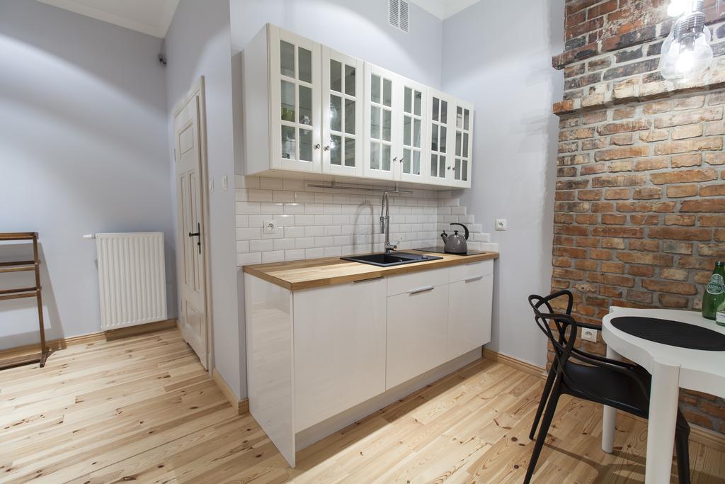 Homewell Apartments Pod Szczerbatym Poznań Szoba fotó